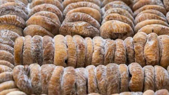 Piyasada birok retici incirin dezenfekte edilmesi ve kararan inciri beyazlatmak amacyla gemite incire hidrojen peroksit uygulamas kullanyordu.