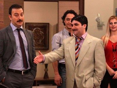 En son olarak Yahi Cazibe dizisinde Ziver Bey karakterini oynayan Trkmen uzun sredir gzlerden uzak yaamakta.