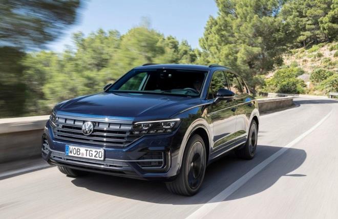 nc jenerasyonuyla piyasada olan ve imdiye kadar 1 milyon adet sat rakamna yaklaan Touareg'in zel modeli gelecek hafta sata kacak.