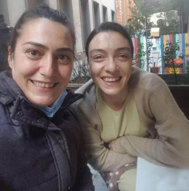 Merve Dizdar ve ablas Gzde Dizdar