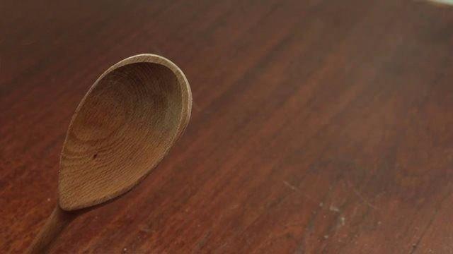 Kaa bir bez sarn ve lastik ile balayn.