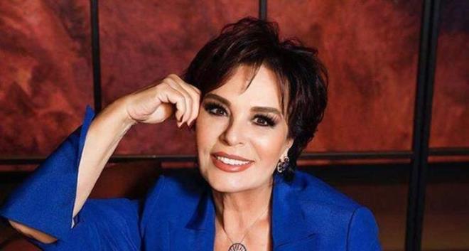 Youn ilgi gren kitapta zellikle usta oyuncu Hlya Koyiit'in hayat byk merak uyandrd.