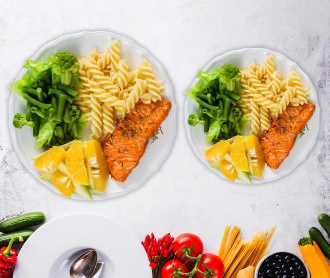 YAVA VE OK NEYEREK YYN    Uzmanlar yemek yerken bir lokmay en az 20-25 kere nemek gerektiini belirtiyor. Yava yemek yemek porsiyon kontroln dzenleyerek ar yemek yeme isteinizi azaltacaktr. emek yerken