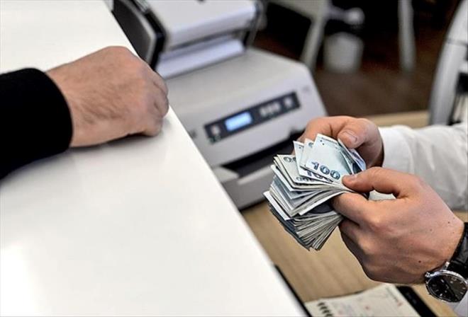 TKETC KREDSNE VADE SINIRI  <br>  BDDK, tketici kredilerinde genel vade snrn 50 bin ila 100 bin lira arasnda deien tutarlar iin 24 ay, 100 bin lirann zerindeki tutarlar iin 12 ay olarak belirledi.