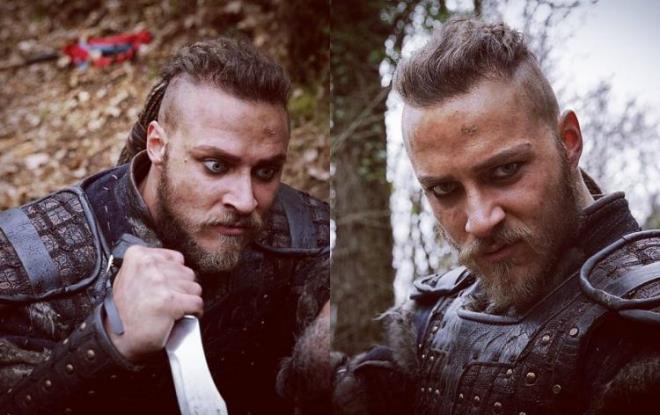 KURULU OSMAN'DA YILDIZI PARLADI!    Kurulu Osman dizisinin birinci sezonun 10. blmnde dahil olan Mool askeri Kongar, yllar nce Moollarn saldrsna uram bir Trk ocuunu oynad. Ancak Moollar ocuk yata kardklar Gktu'un zihniyle oynam ve onu Mool askeri olarak yetitirmitir. Kongar adn vererek gemii unutturulmutur.