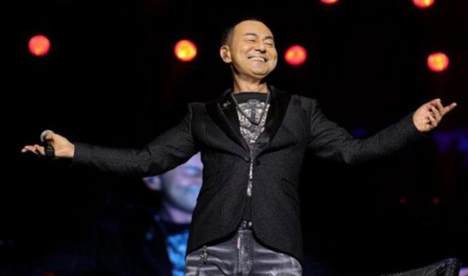 Ben vefat ettikten sonra kardelerim, btn alanlarm ve orkestrama evin satndan hisse datlmasn istiyorum. Bir blmn Mehmetik vakfna, ehitlere datlmasn istiyorum." cevabn verdi.