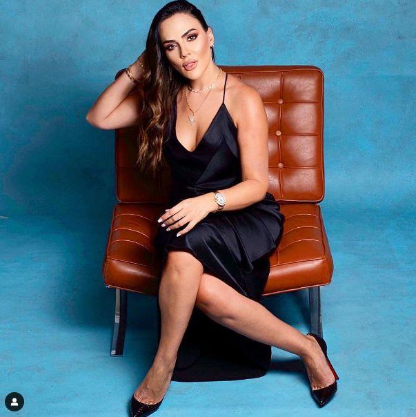 nl spikerin, yeni reklam filminden ald para resmen servet deerinde. te Buket Aydn'n kazand dudak uuklatan rakam.