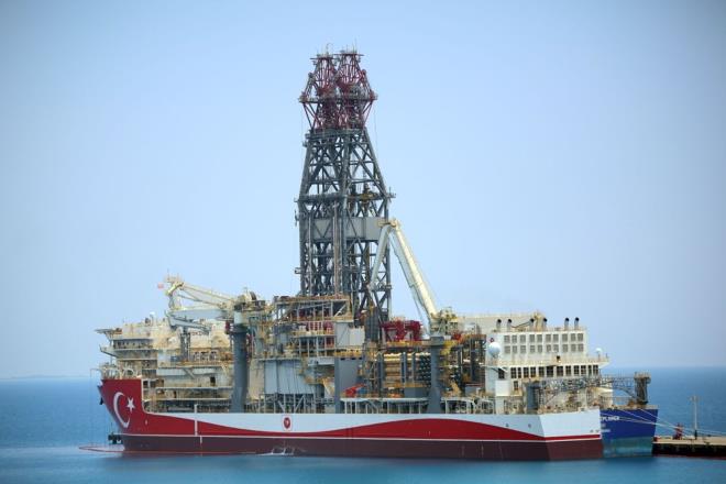 Yedinci nesil olmasnn yan sra 238 metre uzunluu, 42 metre genilii ve ift gvenlik sistemiyle ne kan gemi, hidrokarbon arama almalarna g katacak.