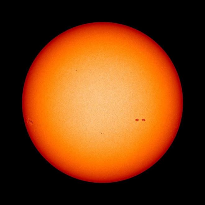 Bilim insanlar, yakn gelecekte daha fazla gne patlamas grebileceimizi syledi.    Eer bu patlamalar yaanrsa atmosferde daha parlamalar greceiz. Kuzey klar olarak bilinen bu fenomen gkyznde birbirinden gzel grntlerin olumasn salyor.