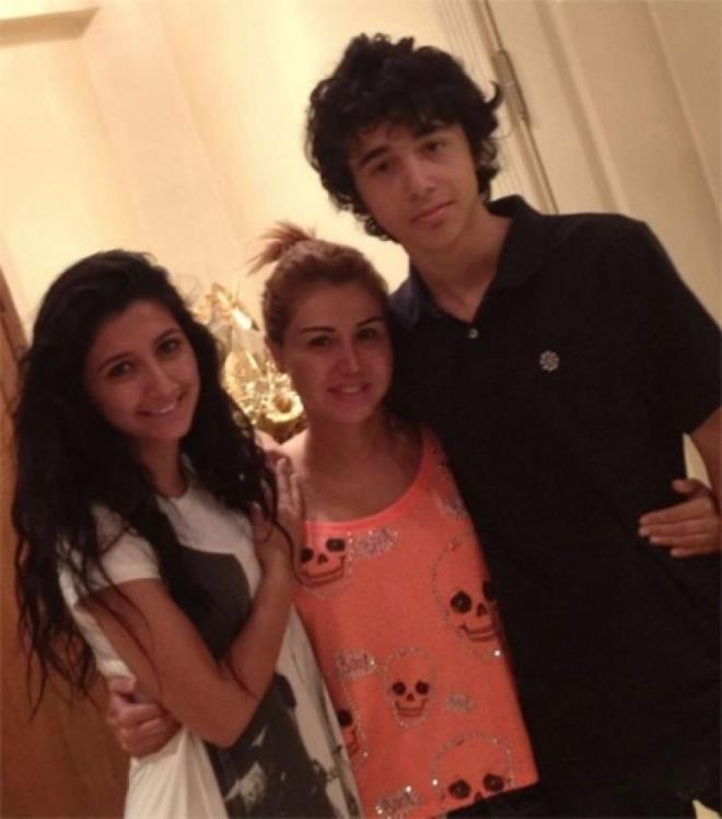 te Ceylan ve olu Yiitcan Grgen..