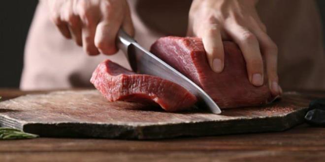 Ancak azami lde herhangi bir risk tamamas adna etin bekletilmesi, daha ince kesilmesi ve iyice dvldkten sonra piirilmesi salk asndna daha faydal olur.