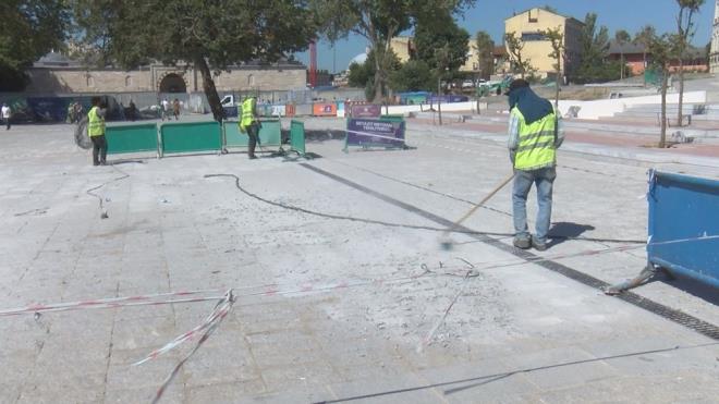 BEYAZIT MEYDANI TARH MRAS ANLAMI TAIYOR    Trk Mhendis ve Mimar Odalar Birlii (TMMOB) ehir Planclar Odas stanbul ube Bakan Pelin Pnar Giritliolu Beyazt Meydan'nn tarihi miras anlam tan belirtti.