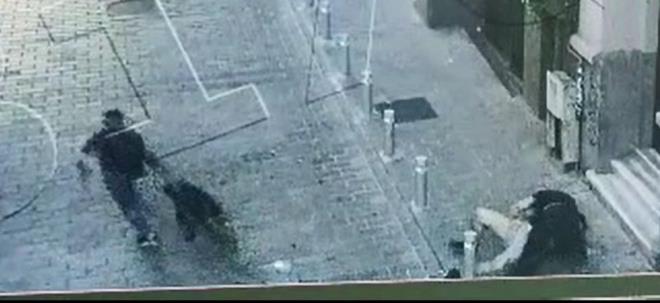 Grntlerde phelilerin daha nce de benzer sulara karan Mslm zdek olduunu tespit eden polis, zdek'i yakalayarak gzaltna ald.