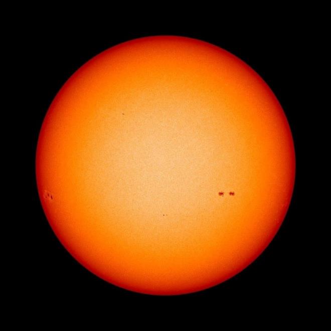 Daha fazla gne rzgar aktivitesi, gne lekeleri, gne patlamalar ve koronal ktle pskrmeleri artan bir oranda retiliyor.