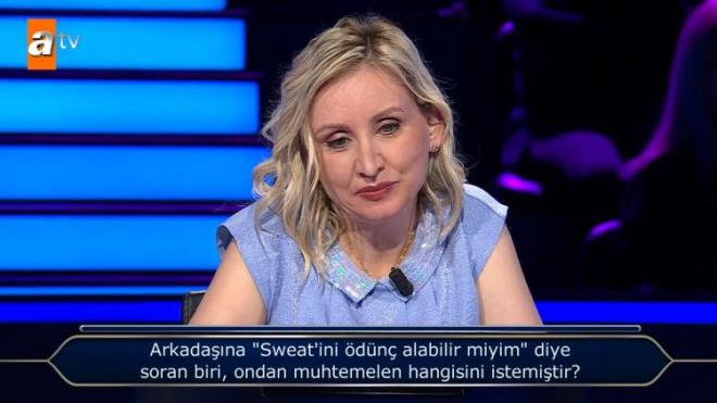 Kendinden emin tavrlar ve bilgi birikimiyle dikkatleri zerine eken yarmac, ilk sorular hi zorlanmadan yantlamay baard.