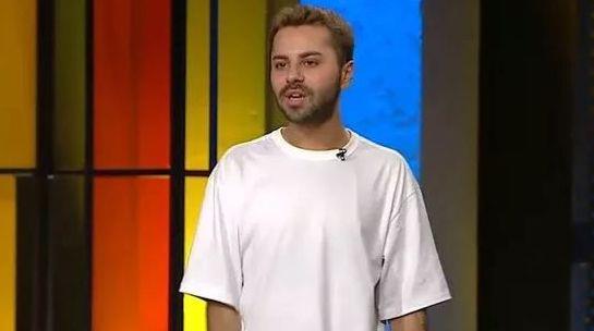 Eren Yce adl yarmac da hikayesi ile hem izleyicilerin hem de jri yelerinin dikkatini ekmeyi baard. Yce, jri karsna kt ve olduka heyecanland. stedii performans tam anlamyla sergileyemeyen Yce ne yazk ki turu geemedi.