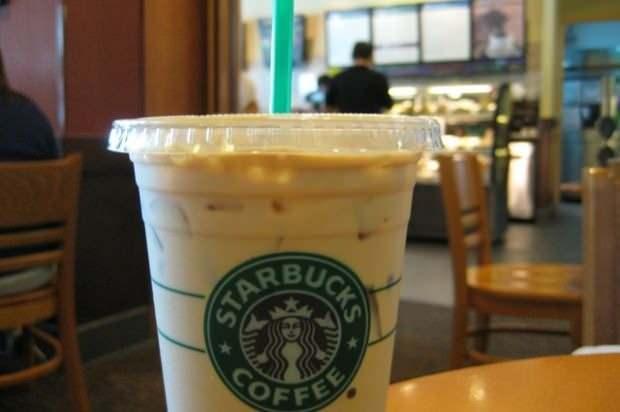 Iced caffe latte: 130 kalori