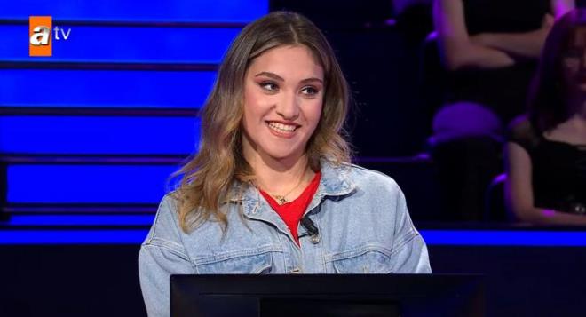 Yarmaya 5.soruda veda eden Ildar, heyecandan dolay yant vermekte zorlandn syledi.