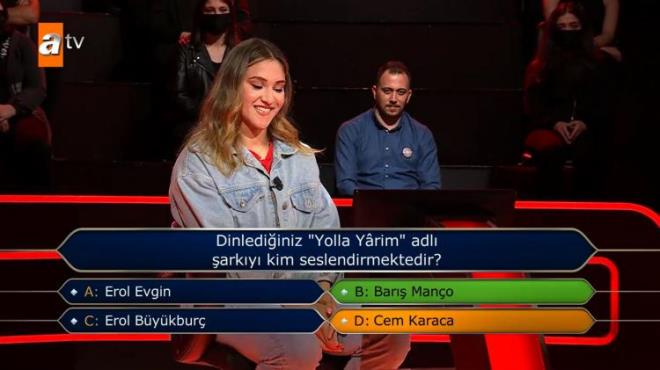 D kk Cem Karaca yantn seen Ildar, cevabn B kk Bar Mano olduunu grnce byk bir hayal krklna urad.