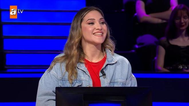 Sanattan spora, tarihten matematii kadar pek ok farkl konunun yer ald yarmann son blmne ise milli boksr Bra Ildar damga vurdu.