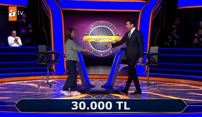 Yarmay kaybeden Canan Hanm, 30.000 TL ile Milyoner'e veda etti.