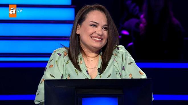 lk sorular kolaylkla yantlayan Canan Hanm, hedefinin aslnda ok yksek olduunu ancak yarmann atmosferinin ok farkl olduunu dile getirdi.