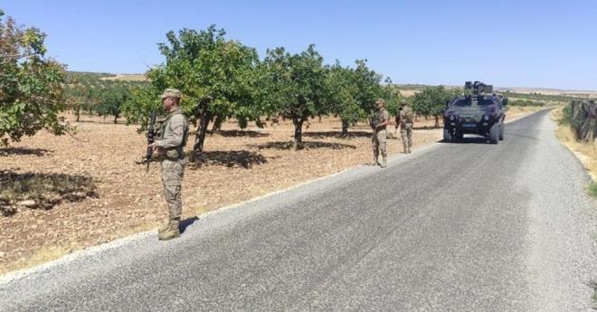Valilikten yaplan aklamaya gre, ekonomik deeri yksek Antep fstnn ilk hasat dneminin yaklamasyla nlemler de devreye alnd.