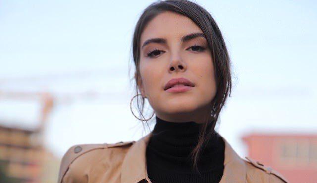 nl arkc Bar Yurtu ile evli olan Baysal, ekimlerin Austos aynn ortasnda balayaca sinyalini verdi.