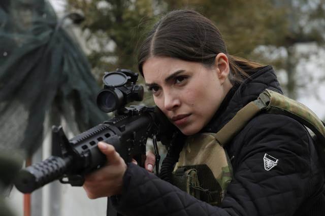 Yzne efekt uygulayarak "Zehra'nn Zehra ile partnerlii" ekilinde yapt espirili paylamna yorum ve beeni yad.