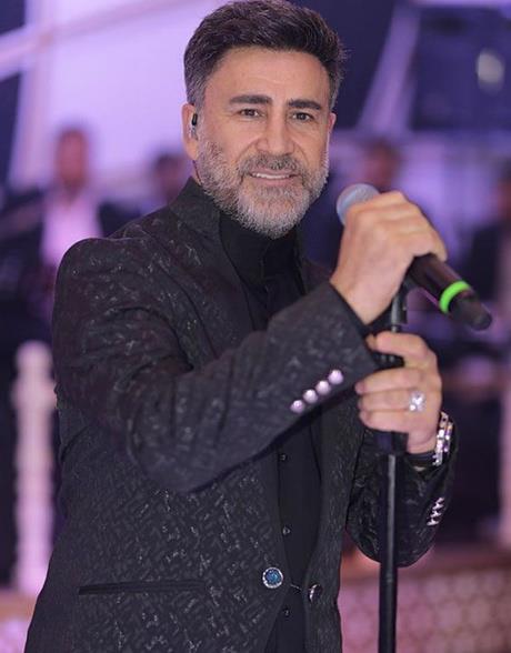 Usta isim 2 ayda diyet listesine uyarak tam 8 kilo verdiiniz aklad. Sahne sonras gazetecilerle ayakst sohbet eden Yldzhan, "ki ayda tam 8 kilo verdim.