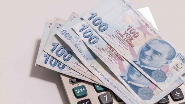 GARANT  EMEKL PROMOSYONU<br>  Garanti Bankas, 1500 TL'ye kadar emekli maa alanlara 4850 TL, 1500-2500 TL arasnda emekli maa alanlara 6000 TL, 2500 TL ve stnde maa alanlara ise 7250 TL nakit promosyon demesi yapyor. Promosyon demesinden, 1 Austos- 31 Austos 2022 tarihleri arasnda, gelir/aylklarn  yl bankadan almay taahht eden mteriler faydalanabiliyor.