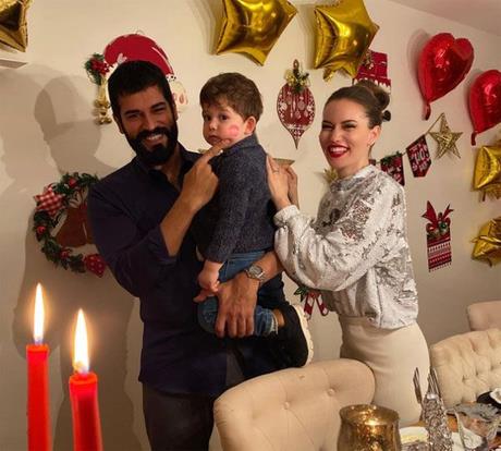 Fahriye Evcen ise einin paylamn kendi sosyal medya hesabndan paylat.