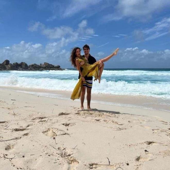 HAZIRLIKLAR BALADI    nl ift, Cedi Osman'n 18 Ekim'de ligi balamadan yeni evlerine yerleecek. eyll ay iinde Cleveland'a geceklermi.