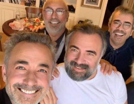 nl oyuncular Oktay Kaynarca ve Seluk Yntem, ok iyi dost olduklar i adam Gkin Aras?n vefatyla adeta sarsld.