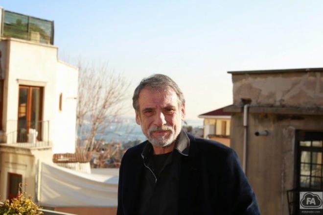 Civan Canova'nn vey babasnn Kartal Tibet olduunu renenler aknln gizleyemedi