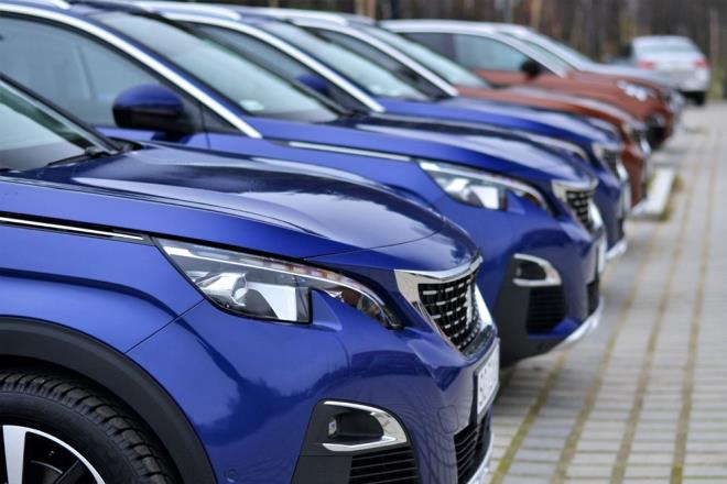 4 bin 968 adetle Peugeot,