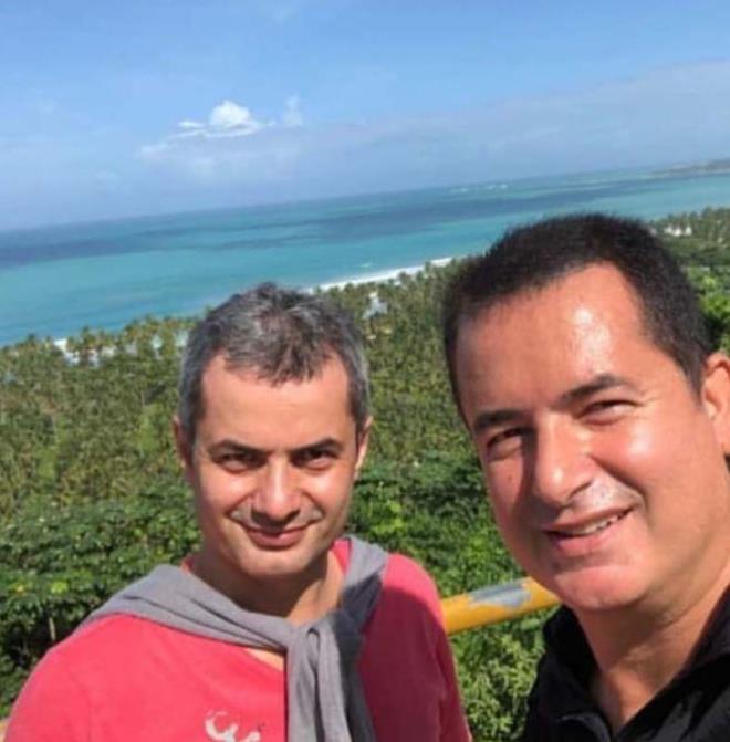 te, Acun Ilcal ve abisinin inanlmaz benzerlii...