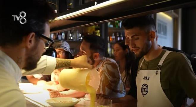 On isim, ikinci aamada makarna sosu yapt. Yaz, Onur, aatay, Kaan ve Grmek baarl makarna sosu yaparak turu atlad. Bu 5 isim risotto yapt. Oyunu kazanan 3 gnlk talya tatili alm oluyor. Yaz ile Kaan arasndan kazanan ise Yaz oldu.