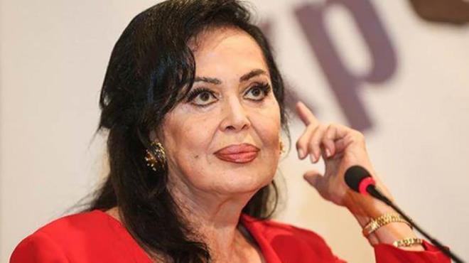 Zayfladktan sonra bir de estetik operasyon geiren sanatnn son hali ortaya kt.