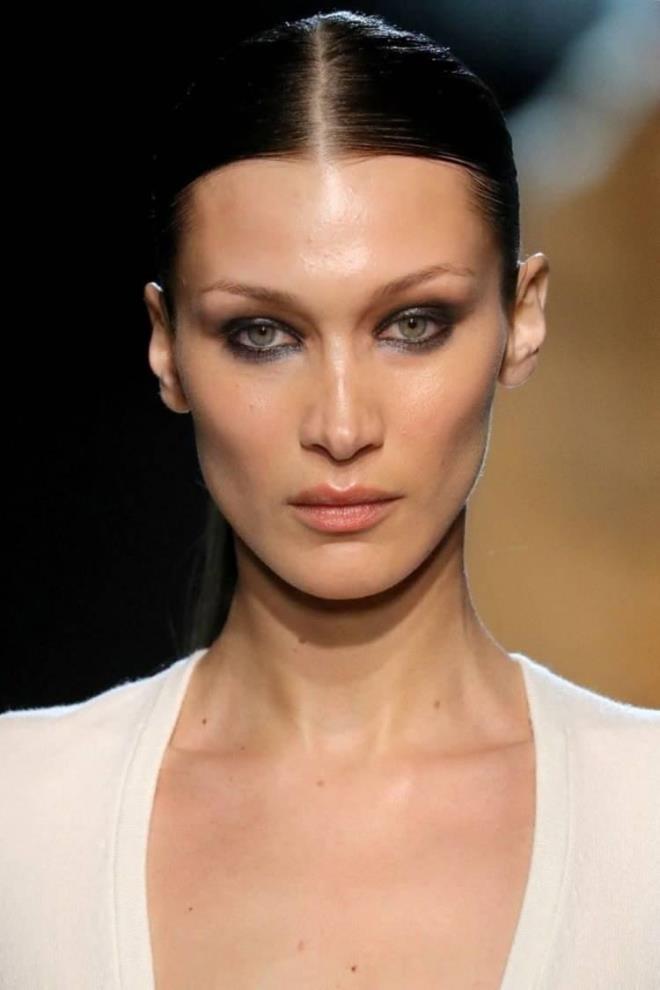 ?14 yandayken elime ieklerle ?Filistin?e zgrlk? yazmtm. Bana isim taktlar ve bakalar iin nefret besleyen biri gibi yanstldm? diyen model, getiimiz yl New York?taki protestolara katlmt.