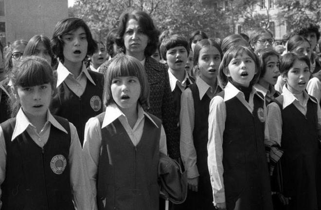 1977-1978 eitim retim yl 5 Ekim 1977'de dzenlenen trenle almt. (Ariv)