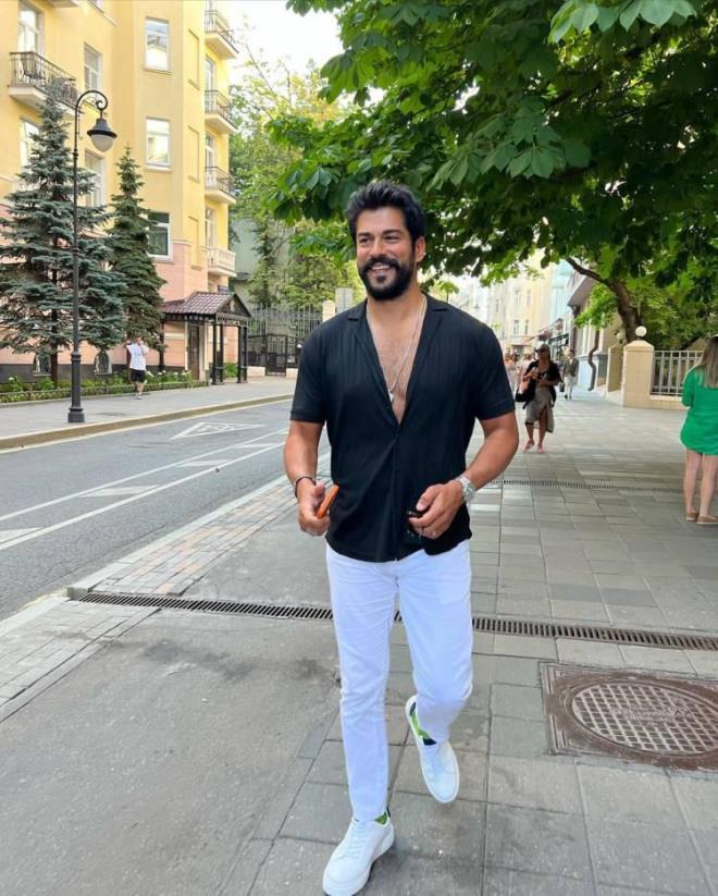 TE BURAK ZVT'N KIZ KARDE BURUN ZVT