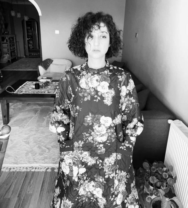 Oldu olas toplu dediimiz, geni yanakalaryla sempati toplayan Erkek, son zamanlarda yaynlad fotoraflarla ne kadar kilo veridi ortaya koydu.