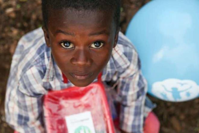 Tanzaya'daki Hz. Hatice Klliyesi'nin inaatnn da geldii aamalar paylaan nl isim byk bir yol katettiklerini de hesaplarndan paylaarak heyecann milyonlar ile paylat.