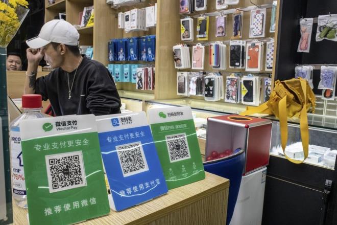WECHAT DNYANIN EN BYK SPER UYGULAMASI    Tencent tarafndan iletilen in uygulamas WeChat, bir milyardan fazla kullancsyla dnyann en byk sper uygulamasn oluturuyor.