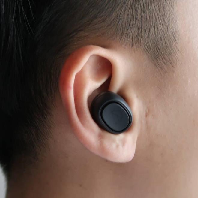 &#8203;Bu kulaklklar bluetooth sistemiyle alr. Bluetooth aslnda radyo frekans radyasyonudur. yonize olmayan bir radyasyondur. Bluetooth'un oluturduu manyetik alan kulaa zarar verebilir mi? Asl sorunumuz budur. Bu konuyla ilgili net bir aratrma yok.