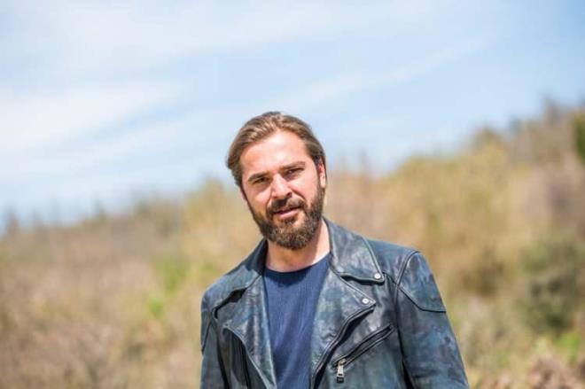 Dirili Erturul dizisindeki performansyla tam bir dnya star olan Engin Altan Dzyatan'n serveti:  <br>  48 Milyon dolar