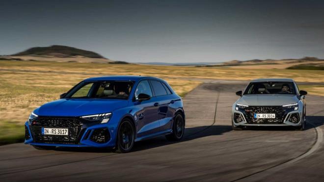 RS 3'n performans srm 0'dan 100'e sadece 3,8 saniyede ulayor.    Modelde Adaptif amortisr kontroll RS spor sspansiyon standart olarak sunuluyor.  Bu donanm amortisrleri yol koullarna, sr durumuna ve seilen sr moduna gre srekli ayarlyor.