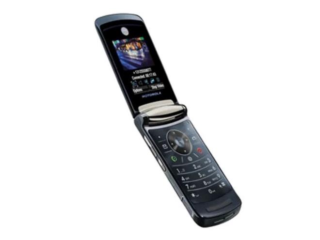 Motorola RAZR2 - 239,25  (5 bin TL)