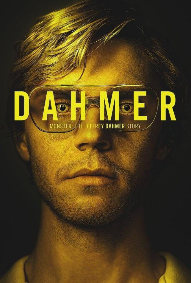 Hakknda birok belgesel ve film yaplan Dahmer'in hayat son olarak Netflix tarafndan 10 blmlk bir diziyle izleyicilerin karsna kyor. "Canavar: Jeffrey Dahmer'n Hikyesi" adl yapm acmasz katilin cinayetlerini ve hayatn konu ediniyor.